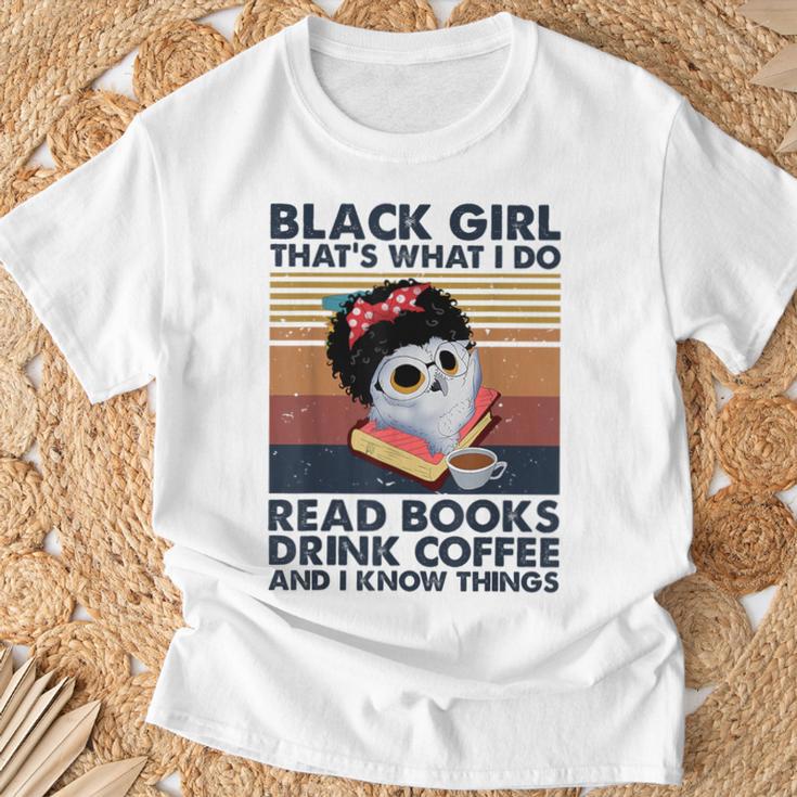 Girl Owl That's What I Do Read Books T-Shirt Gifts for Old Men