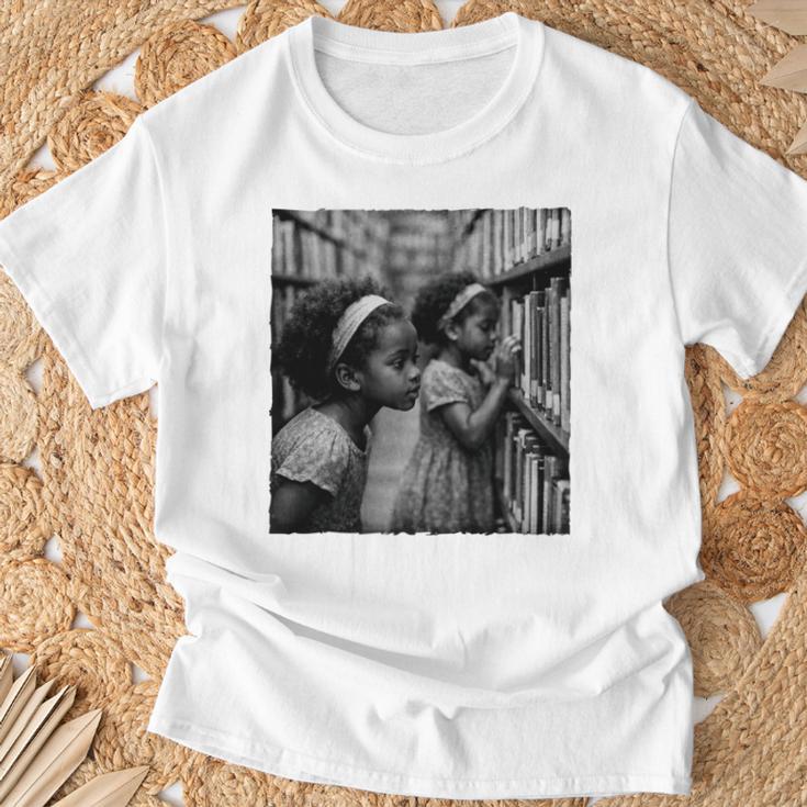 Girls Reading Books Book Lover Afro African Reader T-Shirt Gifts for Old Men