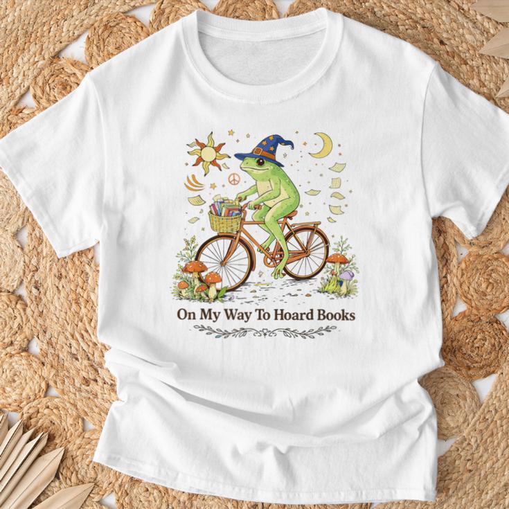 ON My Way To Hoard Books Cute Frog For Book Lovers T-Shirt Gifts for Old Men ON My Way To Hoard Books Cute Frog For Book Lovers T-Shirt Gifts for Old Men