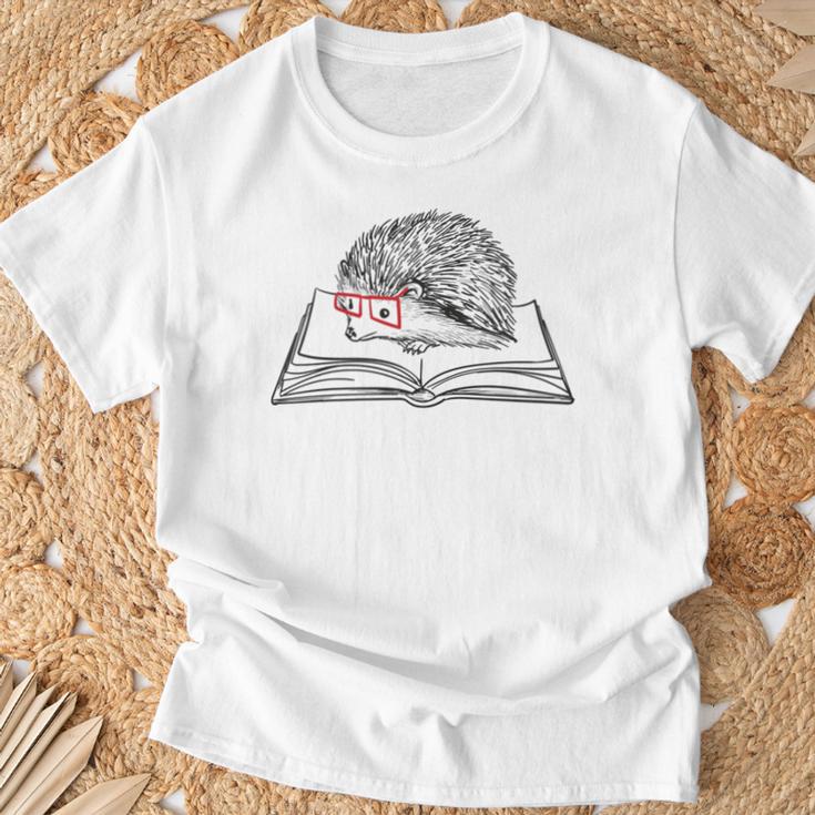 Intellectual Hedgehog Reading Book Literature T-Shirt Gifts for Old Men