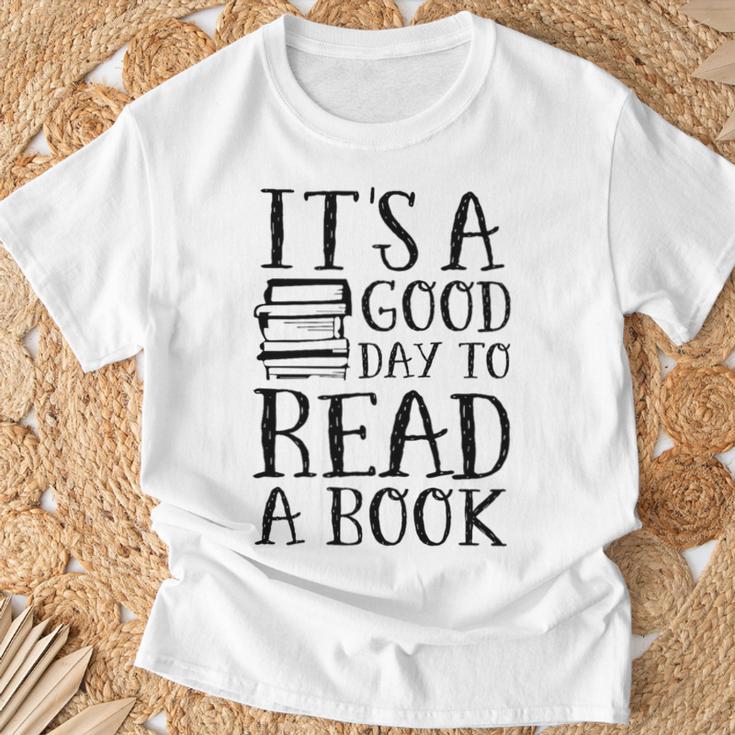 Its a Good Day To Read a Book Across America Boys Girls Kids Premium Tri-Blend T-Shirt Gifts for Old Men