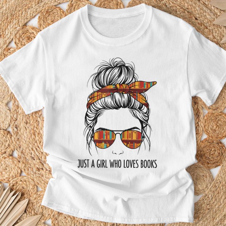 Just a Girl Who Loves Books Pajamas Shirt Reading Book Lover T-Shirt Gifts for Old Men