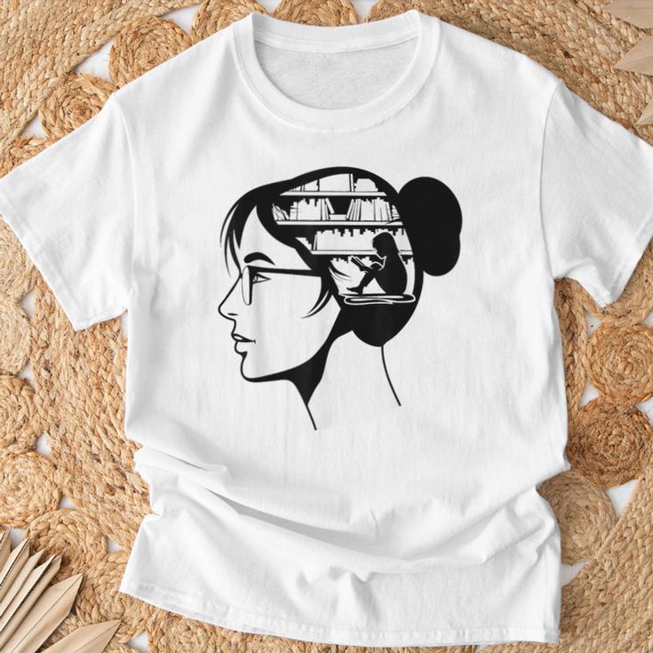 Just a Girl Who Loves Books Reading Silhouette Graphic T-Shirt Gifts for Old Men
