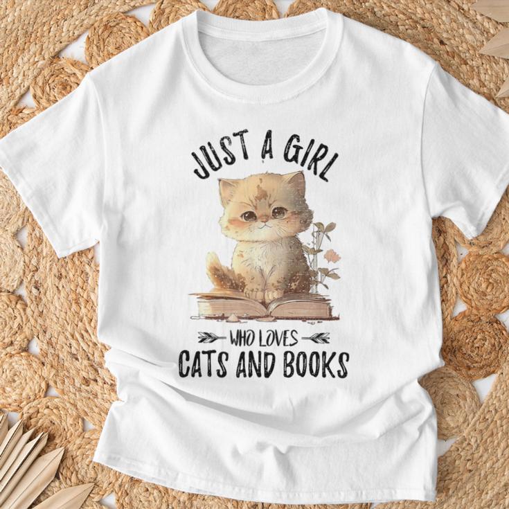 Just A Girl Who Loves Cats And Books Kitties Pet Art Lover T-Shirt Gifts for Old Men Just A Girl Who Loves Cats And Books Kitties Pet Art Lover T-Shirt Gifts for Old Men