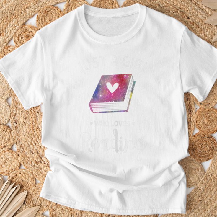 Just a Girl Who Loves Reading Book Lover Reading T-Shirt Gifts for Old Men Just a Girl Who Loves Reading Book Lover Reading T-Shirt Gifts for Old Men