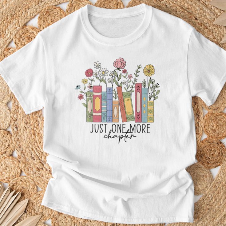 Just One More Chapter Book Lovers For Women T-Shirt Gifts for Old Men Just One More Chapter Book Lovers For Women T-Shirt Gifts for Old Men