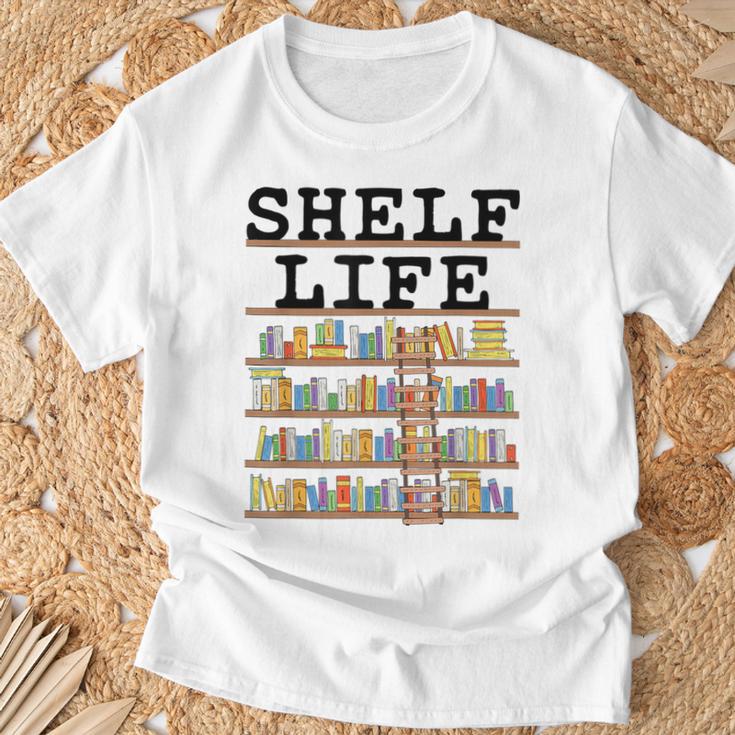 Librarian Book Lover Reader Shelf Bookshelf Women T-Shirt Gifts for Old Men
