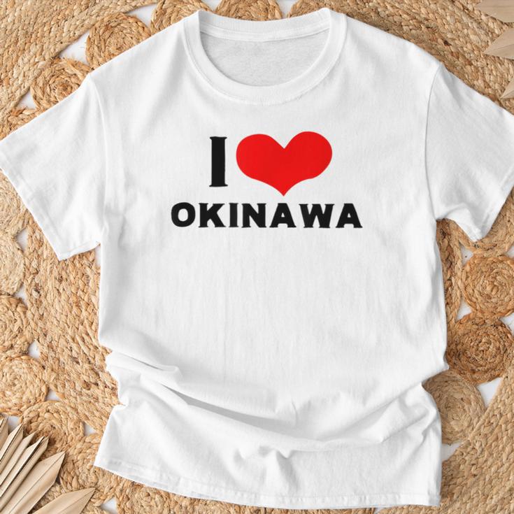 I Love Okinawa 愛 ハート 沖縄 沖縄県 日本 お土産 かわいい おしゃれ Tシャツ 高齢者への贈り物
