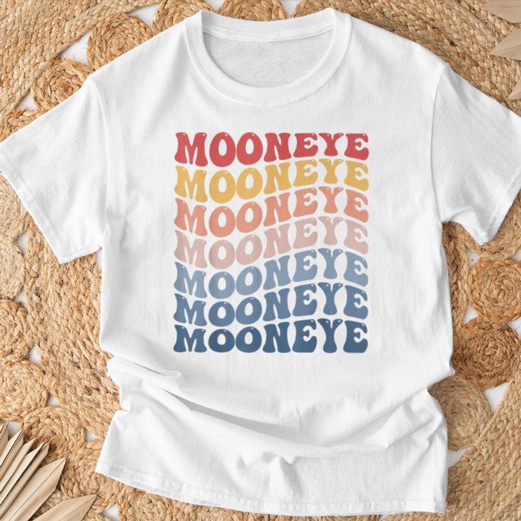 Mooneye Groovy レトロフィッシュ Tシャツ 高齢者への贈り物