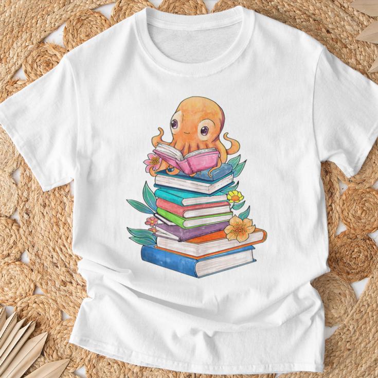 Octopus Reading Bookworm Book Reading Octopus Lover T-Shirt Gifts for Old Men Octopus Reading Bookworm Book Reading Octopus Lover T-Shirt Gifts for Old Men