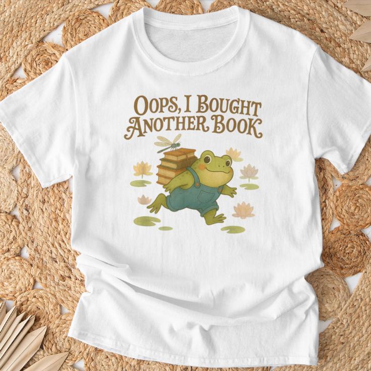 Oops I Bought Another Book Frog For Bookish Readers T-Shirt Gifts for Old Men