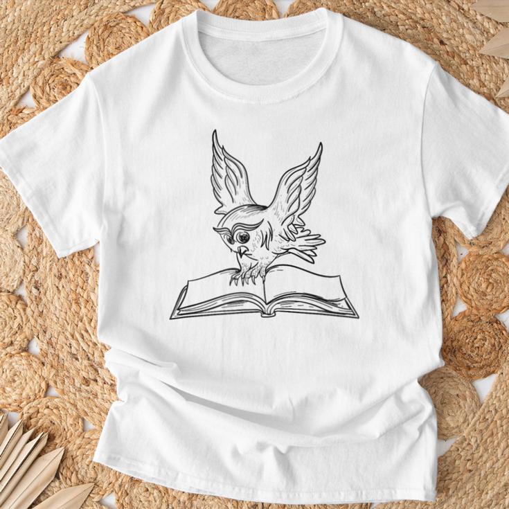 Owls And Books Reading Forest Animal T-Shirt Gifts for Old Men