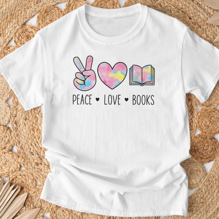 Peace Love Books Pastel Reading Heart Art For Book Lovers T-Shirt Gifts for Old Men