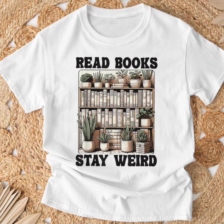 Read Books Stay Weird Book Lover Reading T-Shirt Gifts for Old Men