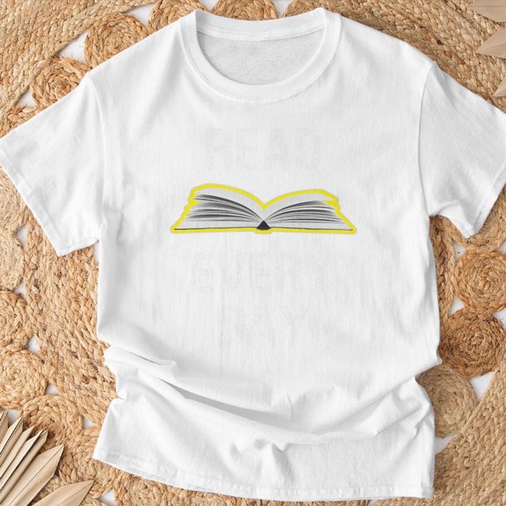 Read Every Day Teacher Reading School Book Club Literacy Premium Tri-Blend T-Shirt Gifts for Old Men Read Every Day Teacher Reading School Book Club Literacy Premium Tri-Blend T-Shirt Gifts for Old Men
