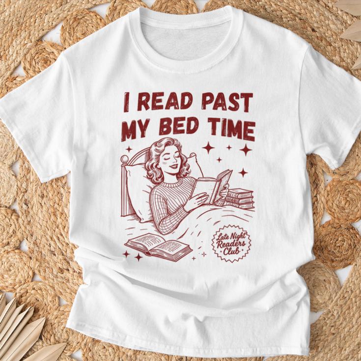 I Read Past My Bed Time Late Night Readers Club Book Lover T-Shirt Gifts for Old Men I Read Past My Bed Time Late Night Readers Club Book Lover T-Shirt Gifts for Old Men