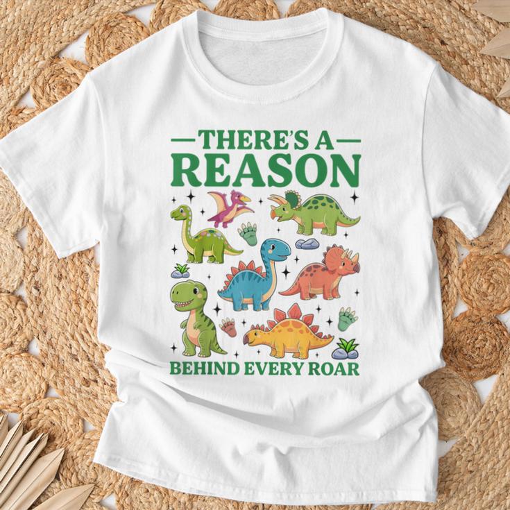 There’S A Reason Behind Every Roar Dinosaur Mom T-Shirt Gifts for Old Men There’S A Reason Behind Every Roar Dinosaur Mom T-Shirt Gifts for Old Men