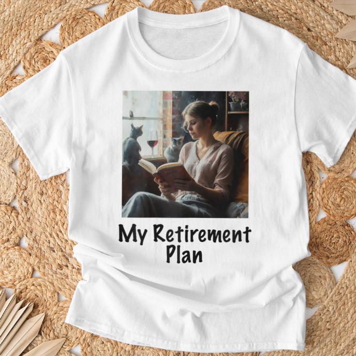 My Retirement Plan Cat Lover Wine Drinker Book Reader T-Shirt Gifts for Old Men