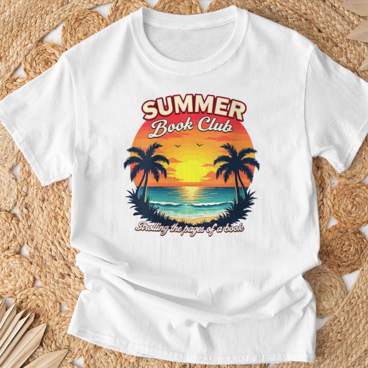 Retro Summer Book Reading Club T-Shirt Gifts for Old Men