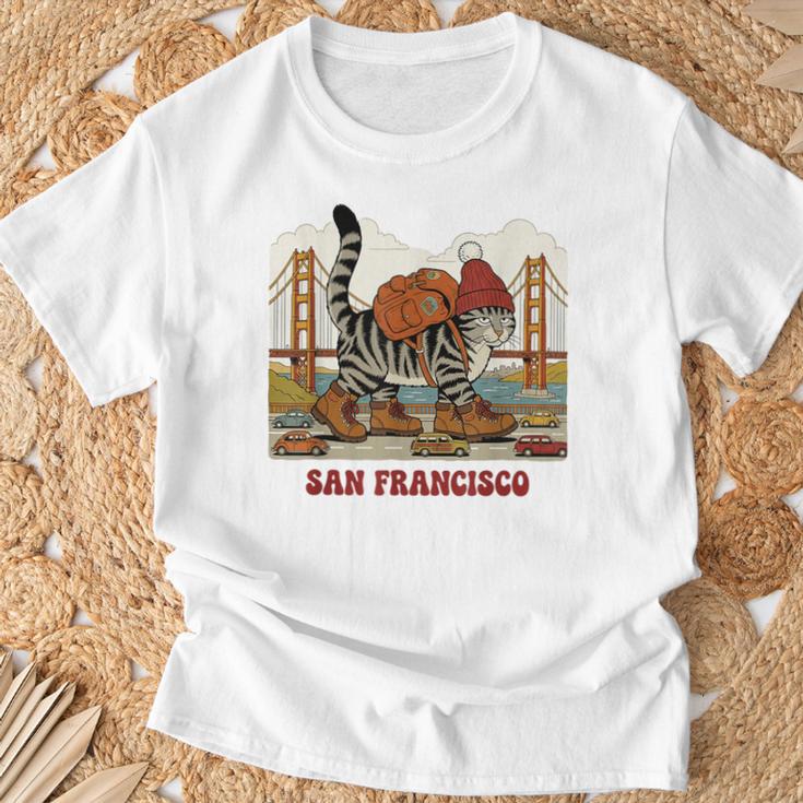 San Francisco Cat Tshirt Golden Gates Bridge Reading Books T-Shirt Gifts for Old Men