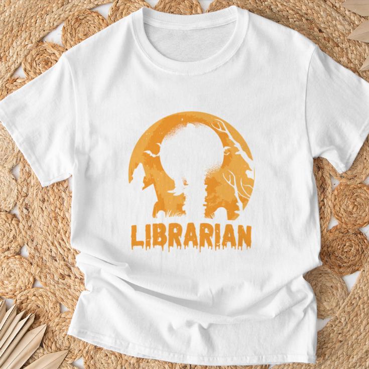 This Is My Scary Librarian Halloween Book Lover Scary Reader T-Shirt Gifts for Old Men