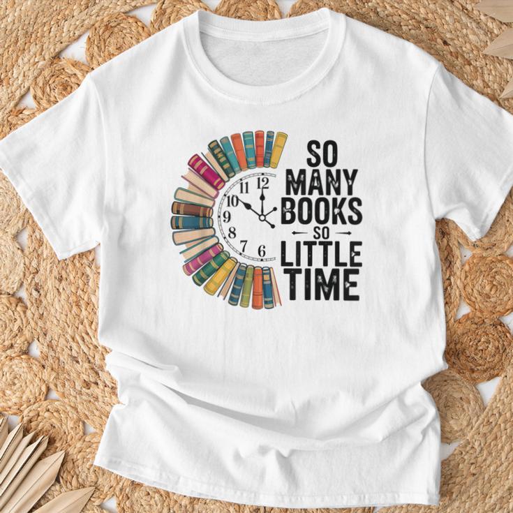 So Many Books Little Time Retro Bookish Book Lover T-Shirt Gifts for Old Men