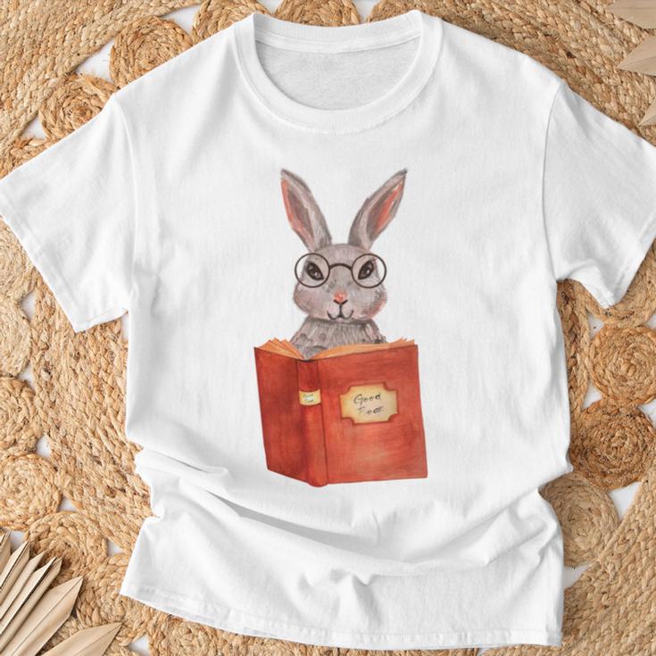 Studious Studying Bunny Book Lover Reading Geek Rabbit T-Shirt Gifts for Old Men