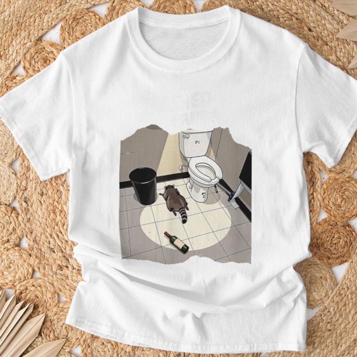 Trashed Panda ミーム アライグマ 面白いアート Tシャツ 高齢者への贈り物