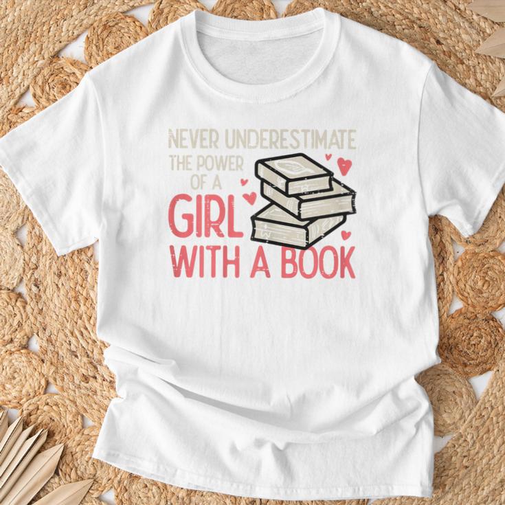 Never Underestimate Power Of Girl With Book Bookworm Women T-Shirt Gifts for Old Men Never Underestimate Power Of Girl With Book Bookworm Women T-Shirt Gifts for Old Men