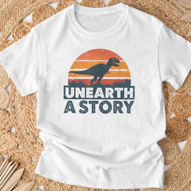 Unearth A Story Dinosaur Reader Book Lover 2026 T-Shirt Gifts for Old Men