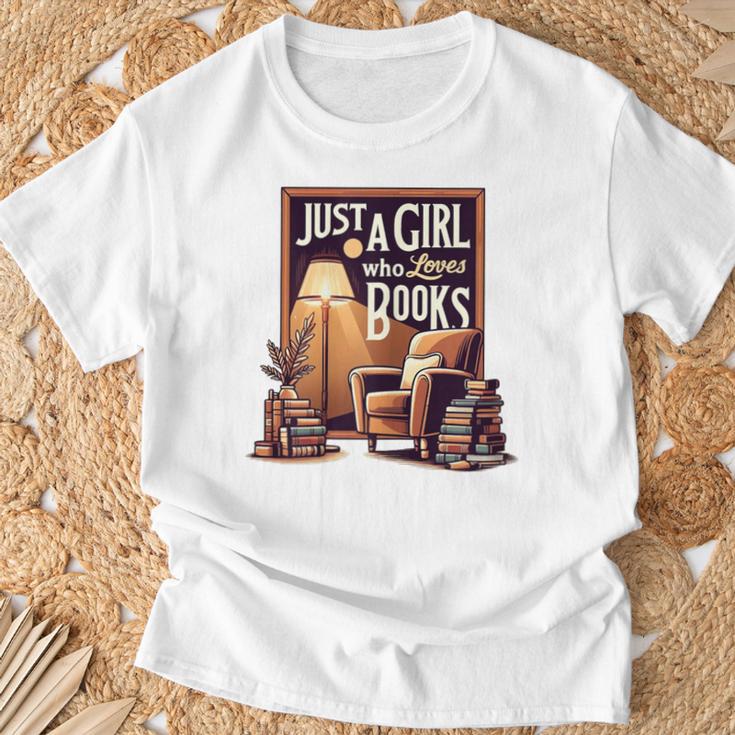 Vintage Just A Girl Who Loves Books Retro Bookworm Reader T-Shirt Gifts for Old Men