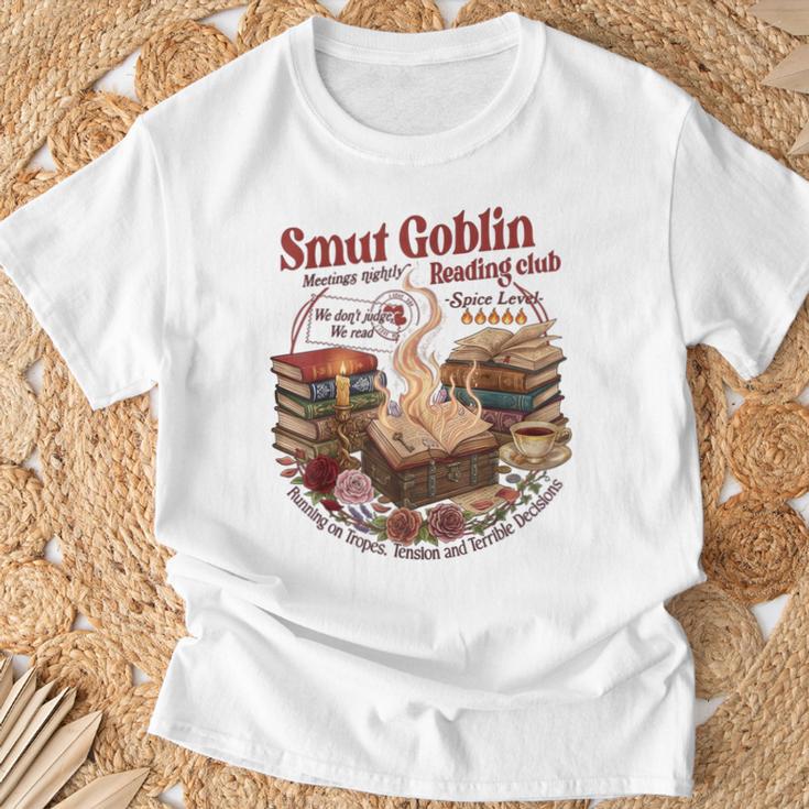 Vintage Smut Goblin Dark Romance Bookish Book Lover T-Shirt Gifts for Old Men