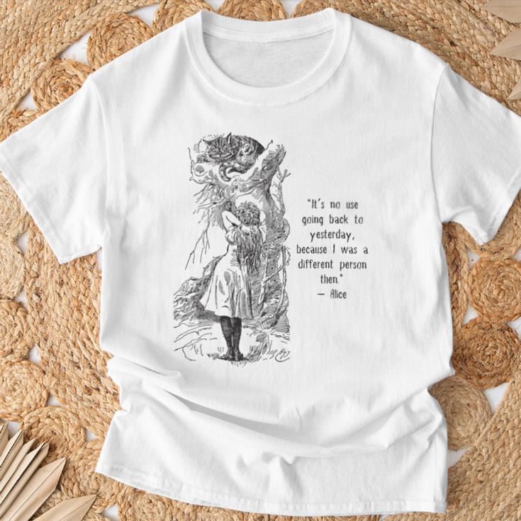 Women's Alice Adventures Wonderland Vintage Book Quote Lewis Carrol T-Shirt Gifts for Old Men Women's Alice Adventures Wonderland Vintage Book Quote Lewis Carrol T-Shirt Gifts for Old Men