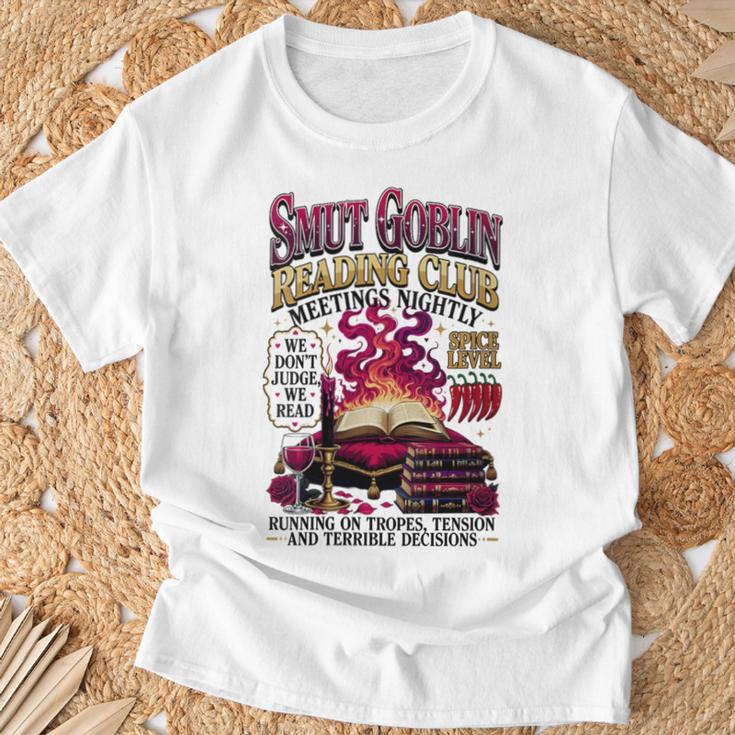 Women's Smut Goblin Reading Club Vintage Bookish Book Lover T-Shirt Gifts for Old Men