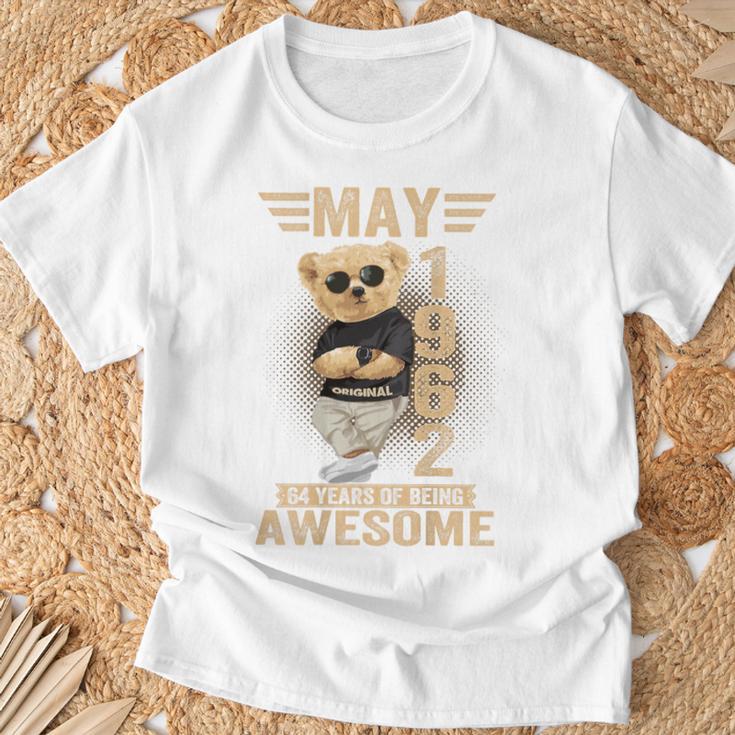 オンバック 5月64日 誕生日 男性 女性 1962年 テディベア Tシャツ 高齢者への贈り物