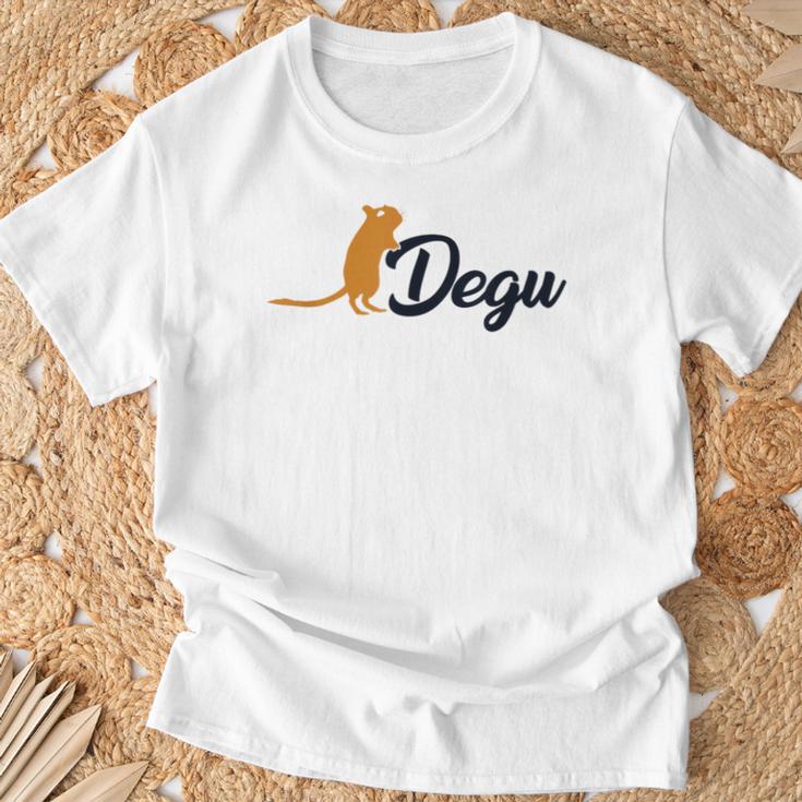 デグー ネズミ げっ歯類 低木 ネズミ 普通 デグ Tシャツ 高齢者への贈り物