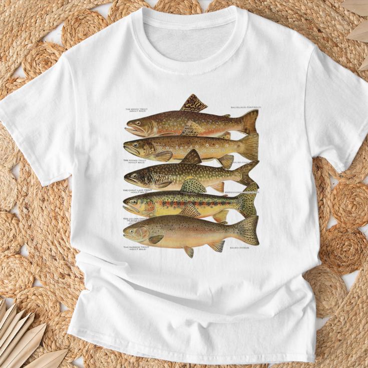 トラウト魚種種フィッシング フライフィッシング トラウト Tシャツ 高齢者への贈り物