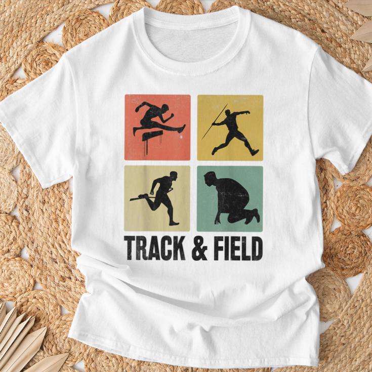 レトロな陸上競技選手。 Tシャツ 高齢者への贈り物