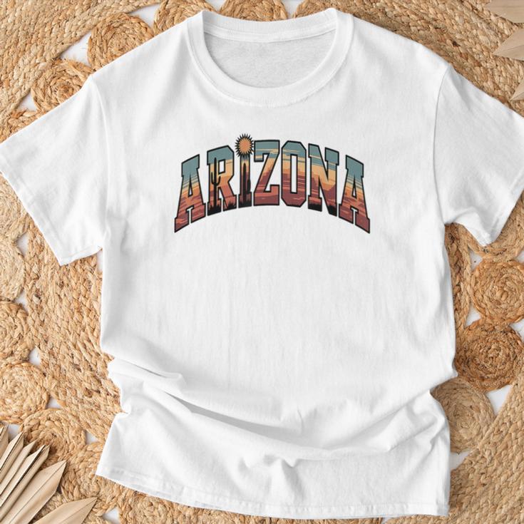 ヴィンテージアリゾナtシャツ レトロな砂漠のサグアロサボテン Tシャツ 高齢者への贈り物