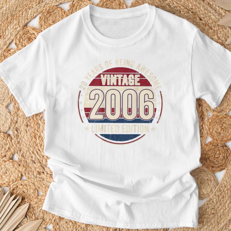 裏面 ヴィンテージ 20 誕生日 デコレーション メンズ 20歳 2006 20歳 Tシャツ 高齢者への贈り物