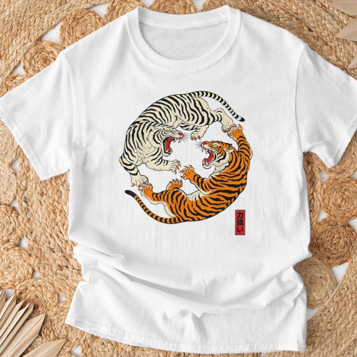 陰陽風水太地-虎 日本中国美術 Tシャツ 高齢者への贈り物