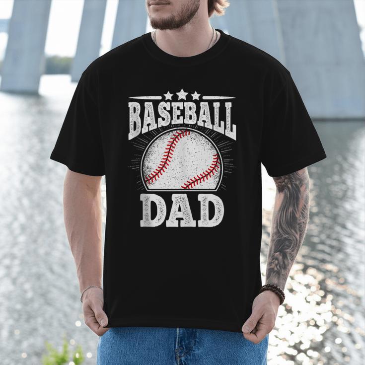 Baseball Dad Vintage Baseball Player Daddy Men Men T-Shirt Baseball Dad Vintage Baseball Player Daddy Men Men T-Shirt