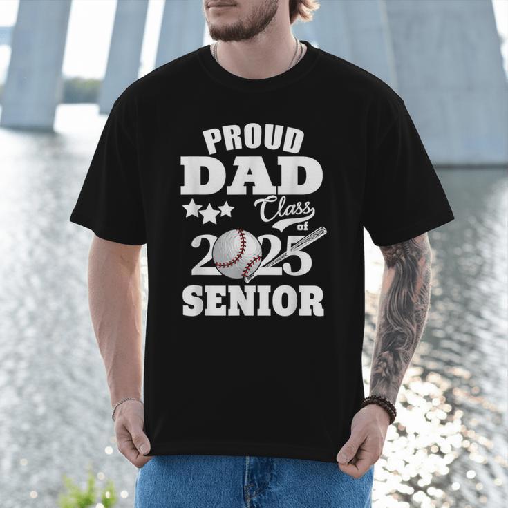 Proud Dad Class Of 2025 Graduation Senior Baseball Dad Men T-Shirt