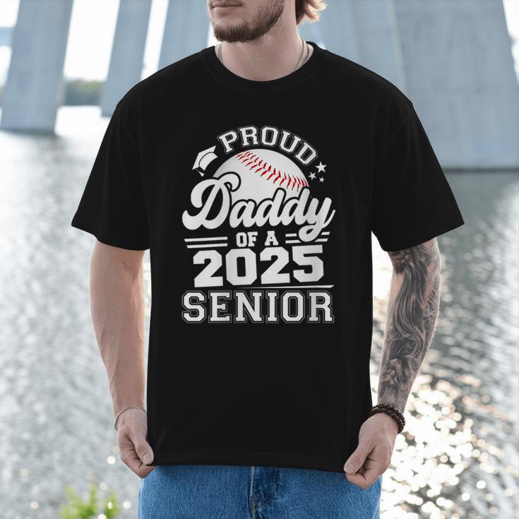 Proud Daddy Of A 2025 Senior Baseball Dad Papa Grad 2025 Men T-Shirt Proud Daddy Of A 2025 Senior Baseball Dad Papa Grad 2025 Men T-Shirt