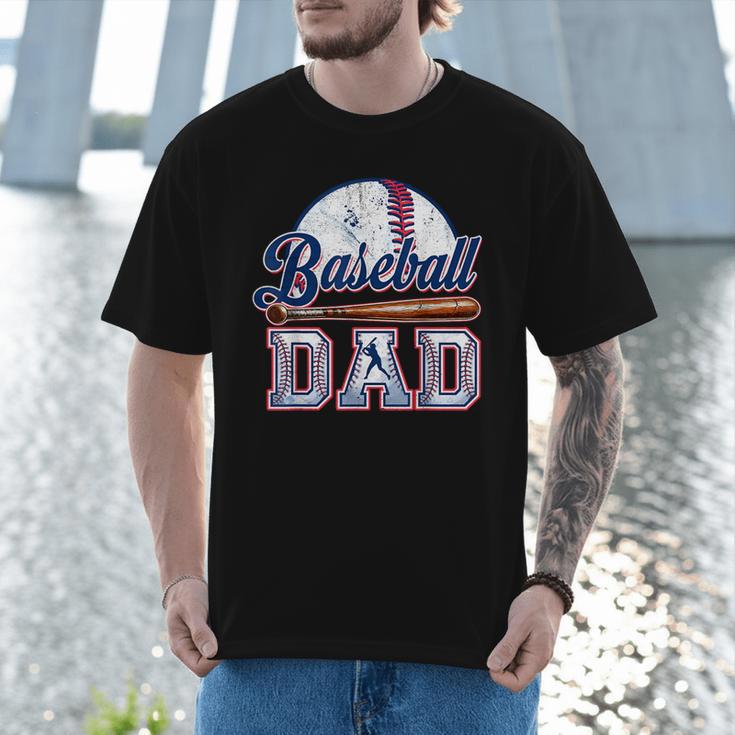 Retro Baseball Dad Happy Fathers Day For Men Sports Lovers Men T-Shirt Retro Baseball Dad Happy Fathers Day For Men Sports Lovers Men T-Shirt