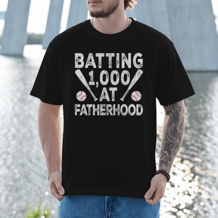 Vintage Baseball Dad Batting 1000 At Fatherhood Men T-Shirt