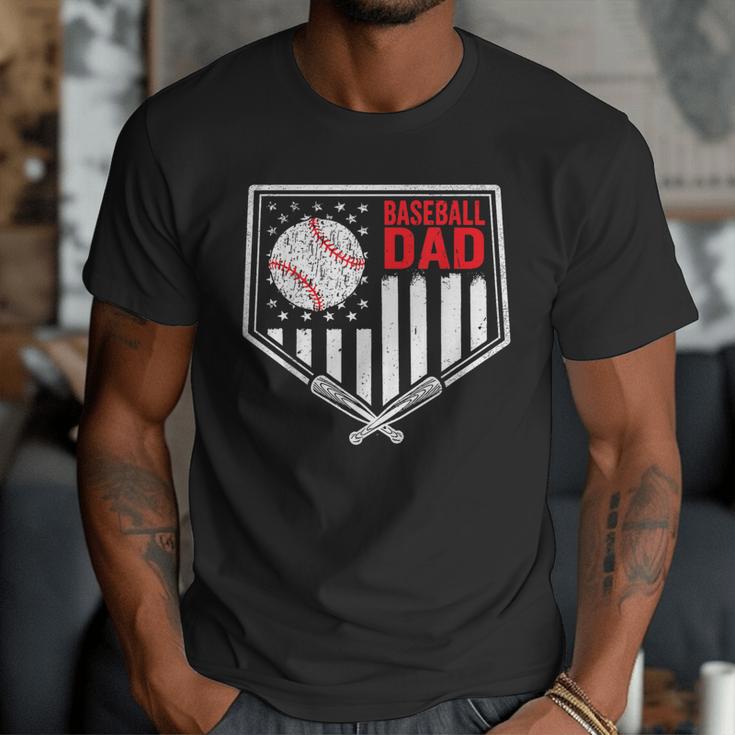 Baseball Dad Men USA American Flag Fathers Day 4th Of July Men T-Shirt