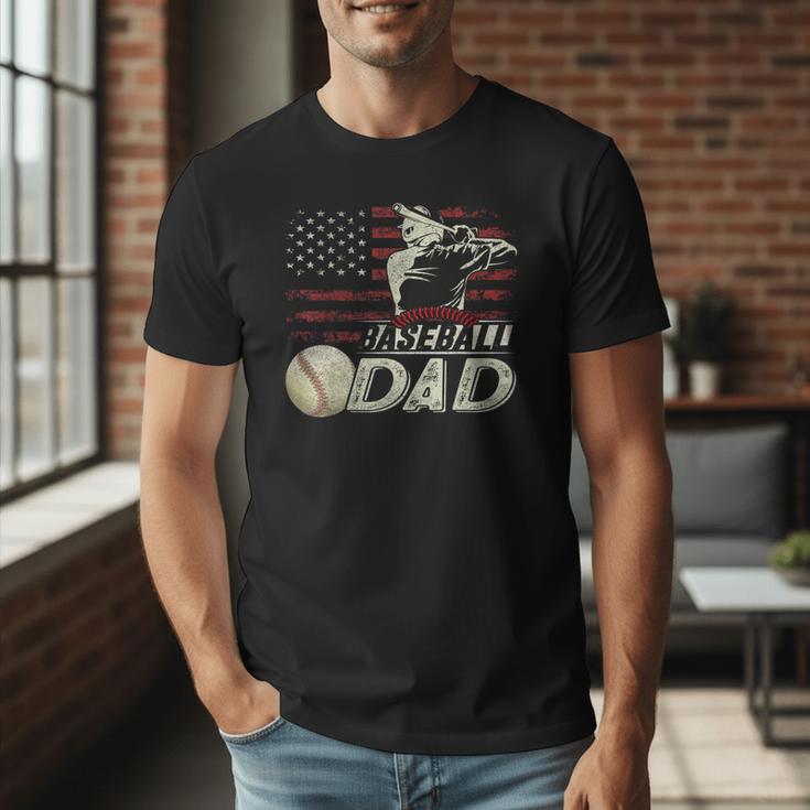 Baseball Dad US Flag For Dad Men Patriotic Fathers Day Men T-Shirt