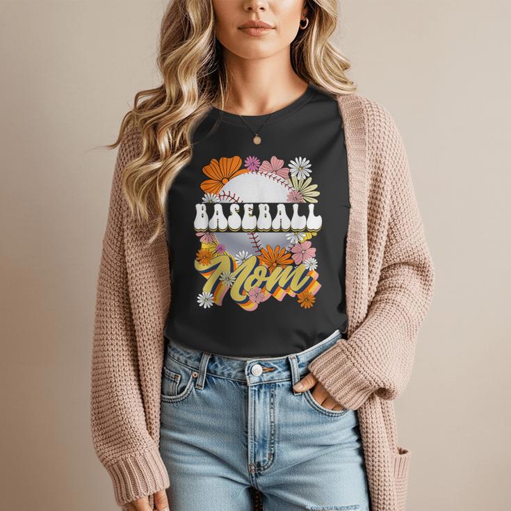 Retro Groovy Baseball Mom Family Matching Women Women T-Shirt Retro Groovy Baseball Mom Family Matching Women Women T-Shirt
