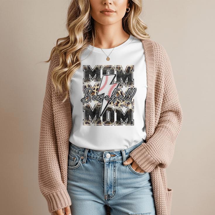 Retro Baseball Mom Mama Baseball Life Mother's Day Baseball Women T-Shirt